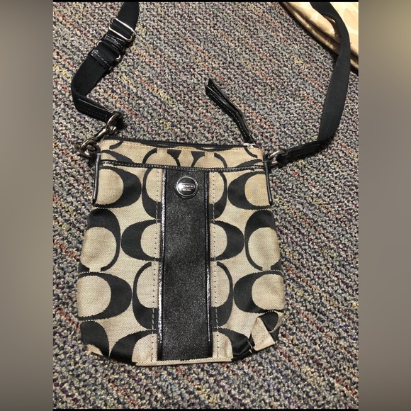 Coach Bundle - Picture 5 of 10